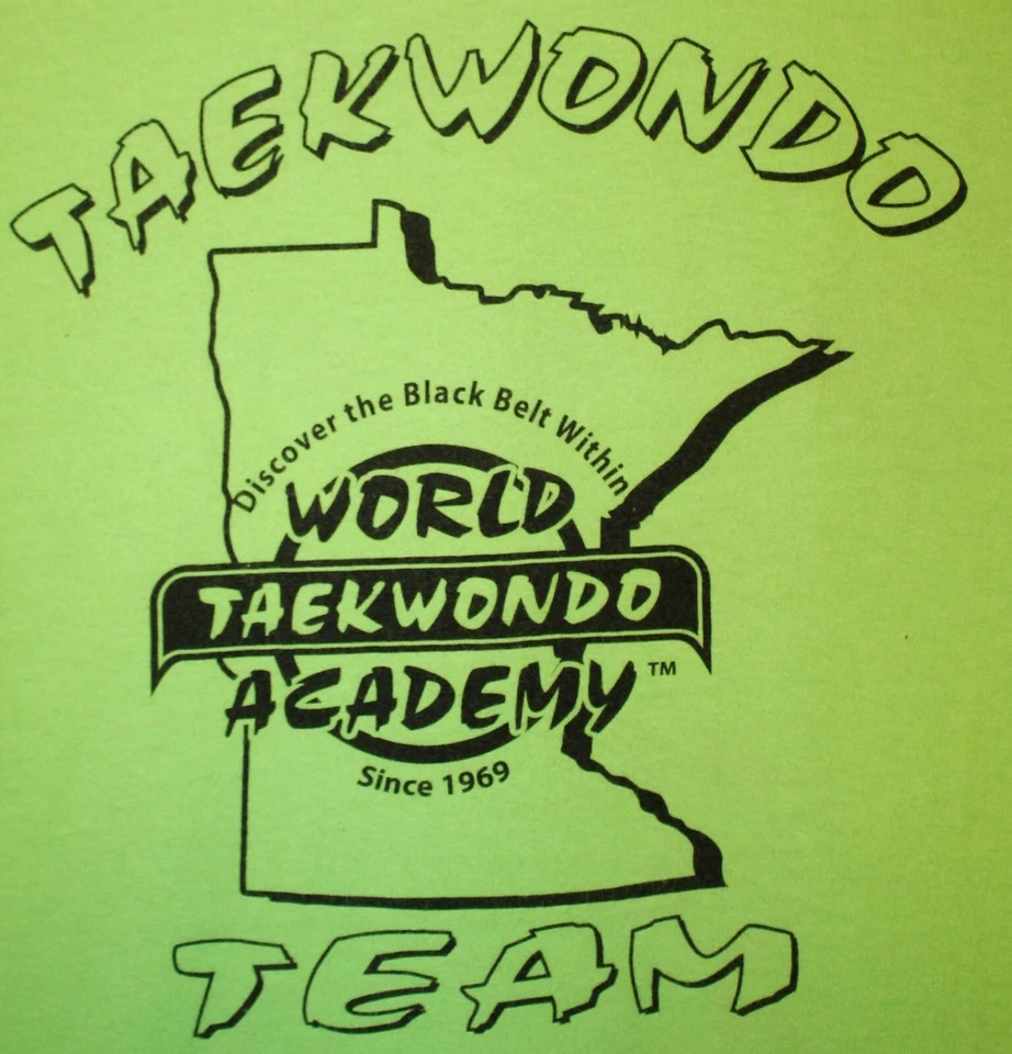 VTG World TaeKwonDo Academy Grandmaster Byung Yul Lee Martial Arts sz S T-Shirt  - Image 2 of 3