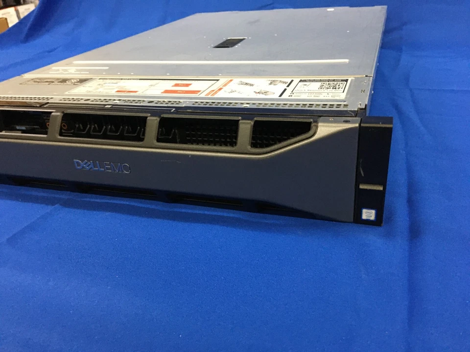 Dell PowerEdge R730 - 2U -2x Xeon E5-2643 v3 - 32GBx2 RAM - 2x 1TB 7.2K SAS HDD - Image 4 of 4