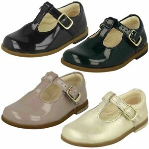 clarks navy girls shoes