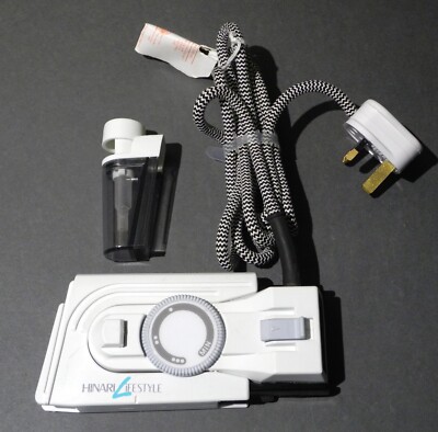 Fer à Repasser De Voyage Hinari Lifestyle IR680 - Double Tension 120/230V - Pliable
