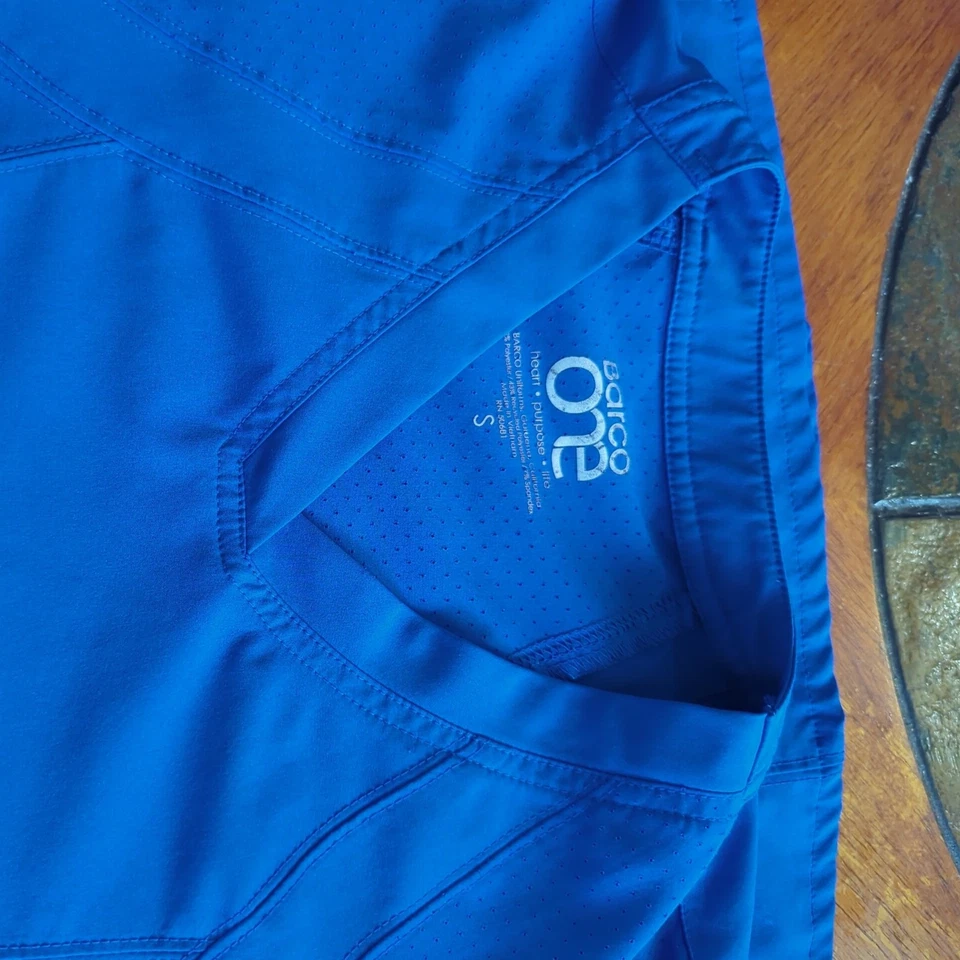 set of 3 Barco One Scrub Top Women Size S Blue 3 Pocket Galaxy Blue - Image 4 of 4