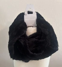 WEST LOOP  Womens Ultra Plush Black Faux Fur Infinity Scarf.   STOCKING STUFFERS
