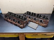 1987-1995 Ford Mustang Gt 302 5.0l V8 E7te Cylinder Head Pair