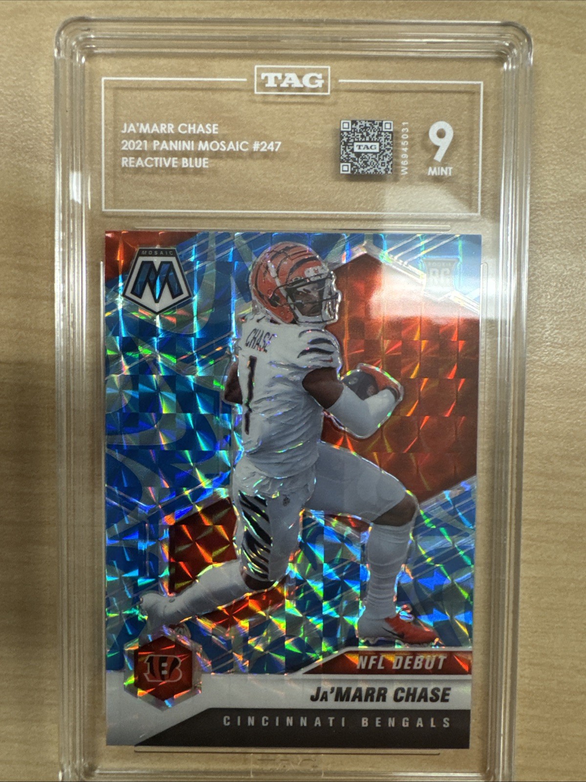 2021 Panini Mosaic - NFL Debut Ja'Marr Chase 247 Reactive Blue Mosaic Prizm (RC)