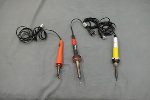 WELLER (2) AND (1) UNBRANDED HANDHELD SOLDERING IRON GUNS/PENCILS # WSB25WB
