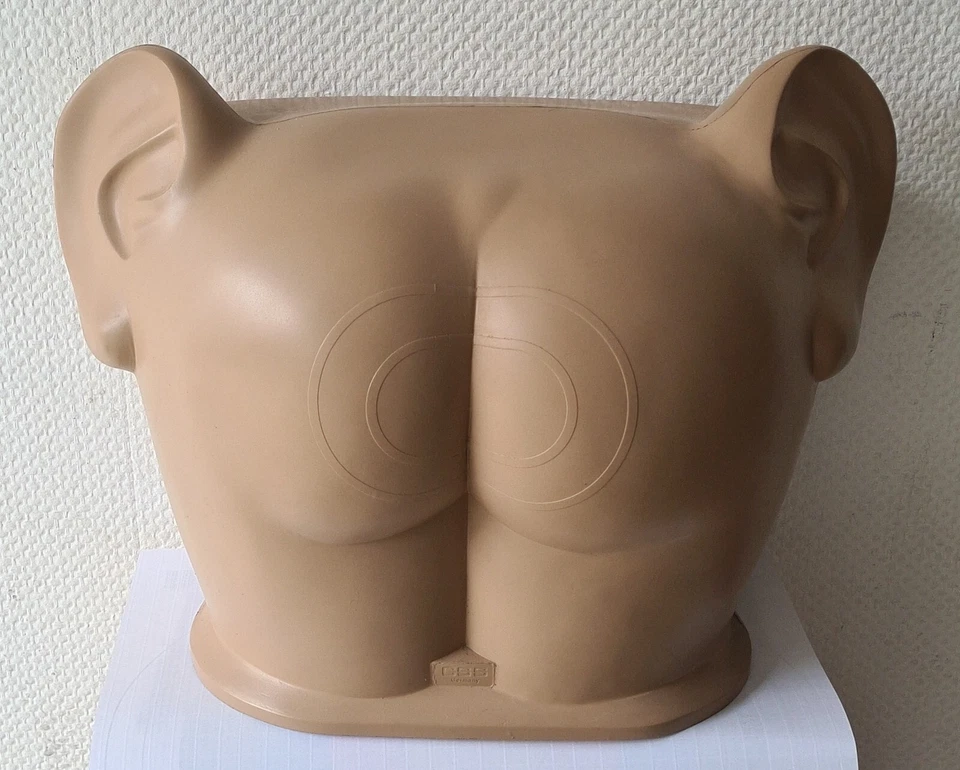 CSS 3D Ziel Bogensport Funziel Zielscheibe Bogenziel Spassziel Arsch mit Ohren natur