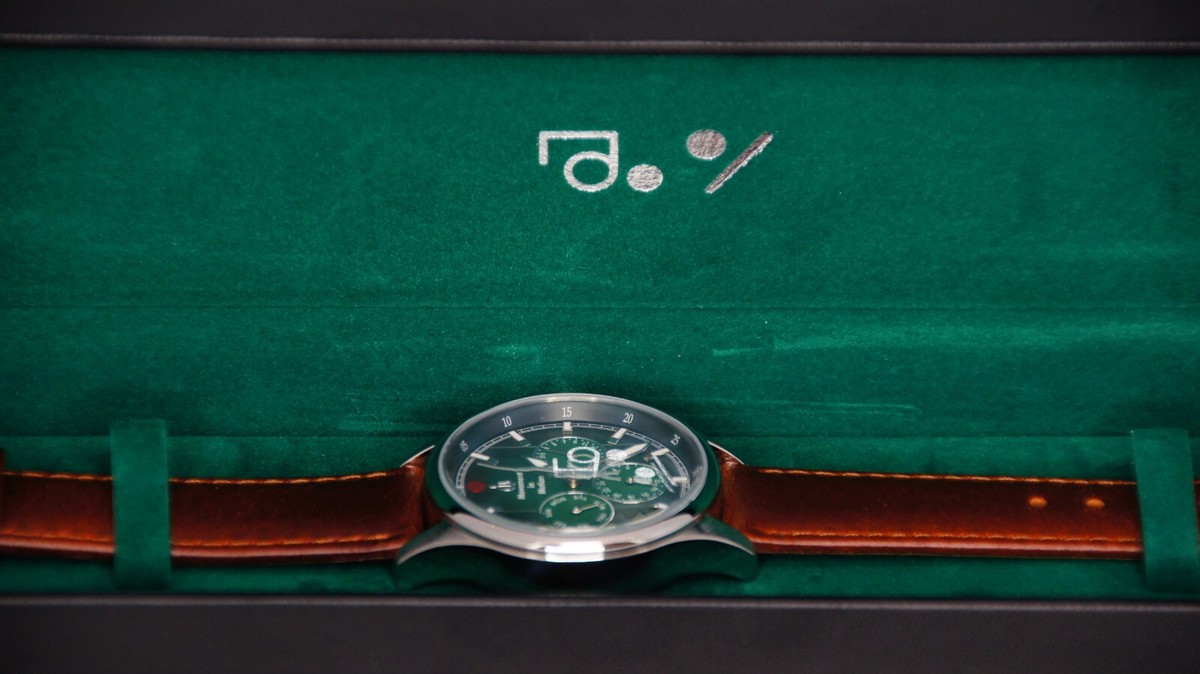 Hunter × Hunter TiCTAC collaboration Watch Gon Model RARE Hunter × Hunter TiCTAC collaboration Watch Gon Model RARE