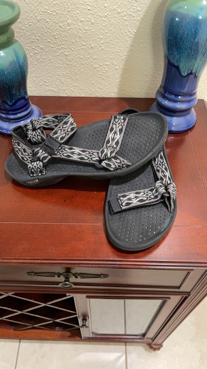 Teva Mens Black Gray Hiking Water Sport Sandals Sz 8 | eBay display picture 2