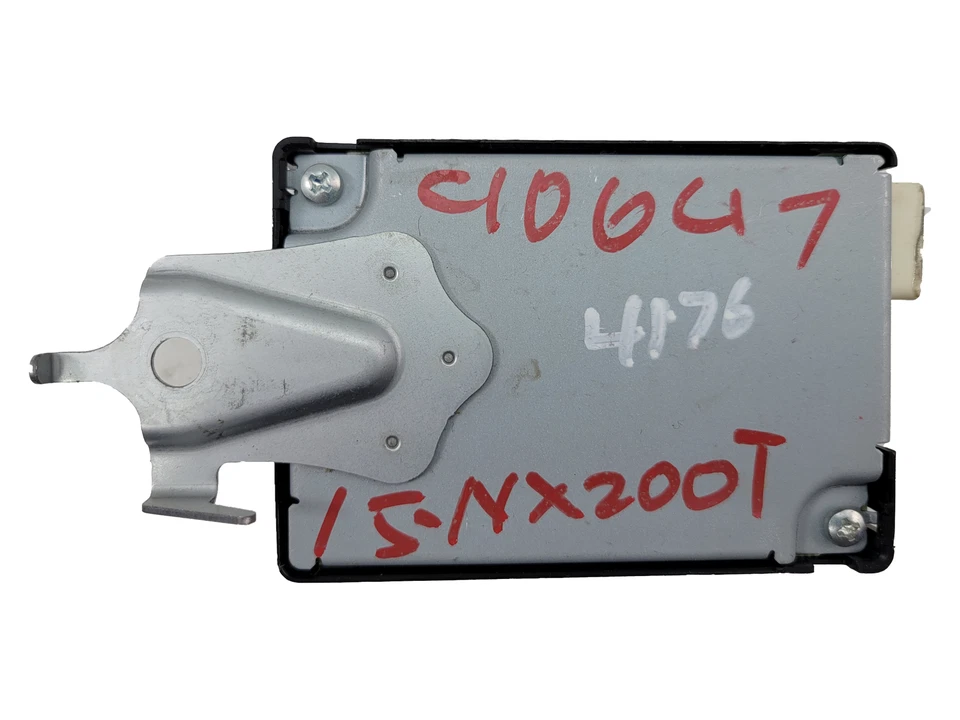 2015-2018 Lexus NX200T Smart Key Keyless Receiver Module 897B0-78040 OEM - Image 2 of 4