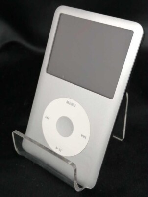 APPLE Model: MC293J/A IPOD CLASSIC Early model RARE Silver gray