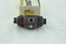 Cylindre de roue Ford P 100