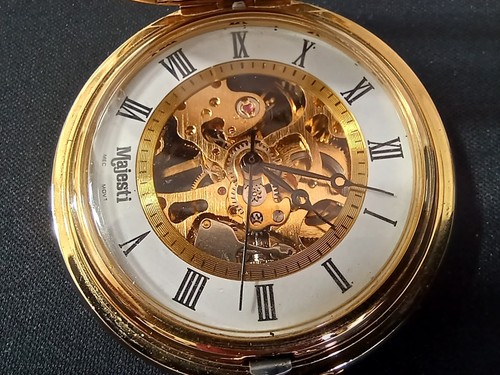 Majesti 17 Jewels Skeleton Mechanical Wind Pocket Watch Gold/Black - WORKS - Picture 9 of 11
