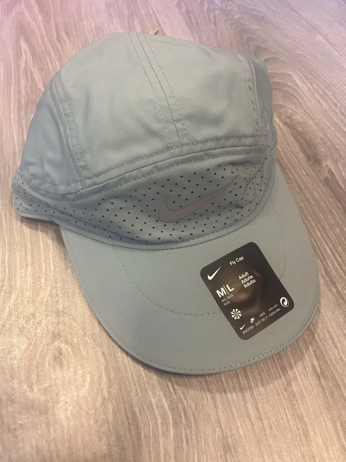 Nike Dri-Fit ADV Unstructured Reflective Fly Cap - Medium/Large - Cannon/Silver