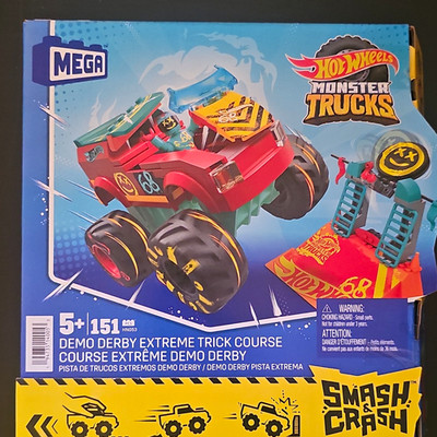MEGA Hot Wheels Monster Trucks Demo Derby Xtreme Trick Course 151 Teile HNG53