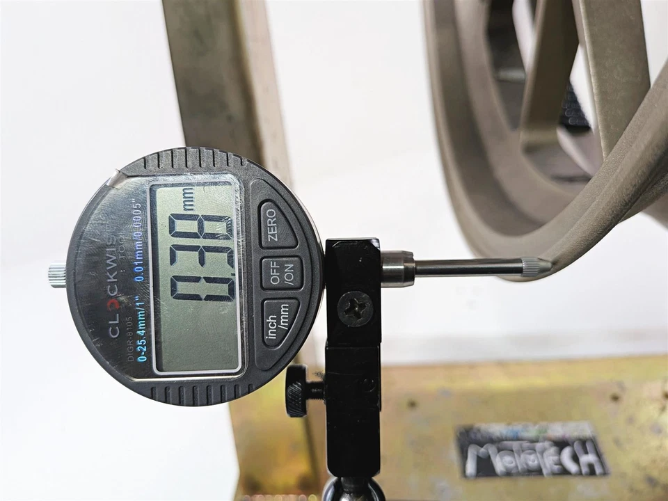 2018 Aprilia RSV4 RR Straight Evo Forged 17x3.5 Front Wheel Aluminum 2B0058766 - Image 2 of 4