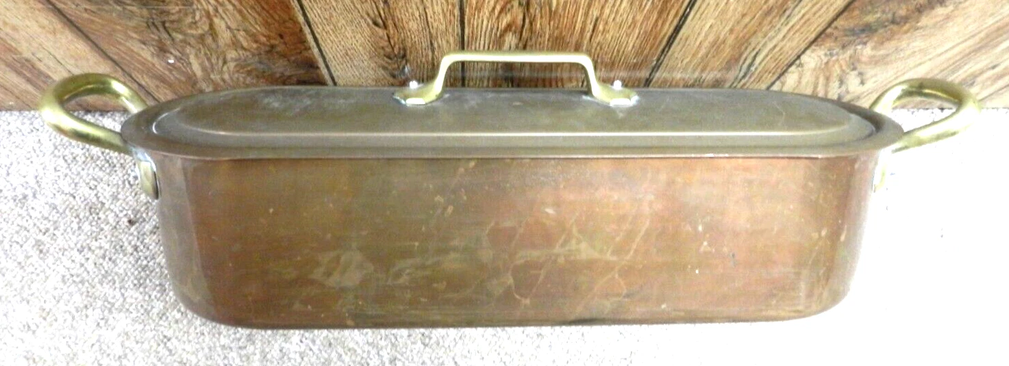 Massive VINTAGE French HAND HAMMERED Copper fish poacher. pot, Tinned pot & LID