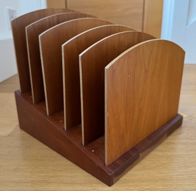 VINTAGE LEVENGER HOLZ SCHREIBTISCH DATEI ORGANISER SORTIERER 5 ABSCHNITTE MCM