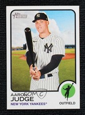 2022 Topps Heritage Team and Name Color Swap Variation Aaron Judge #201 tw0