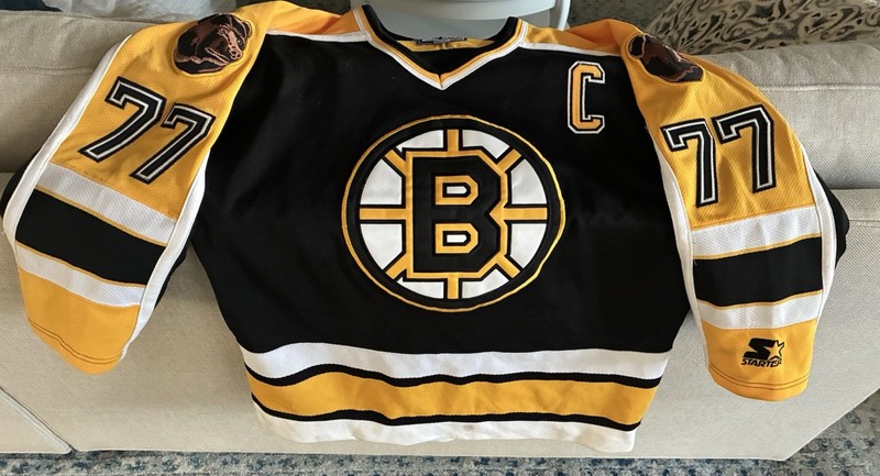 Boston Bruins Ray Bourque Jersey M Men's Black/Gold Starter Vintage Hockey