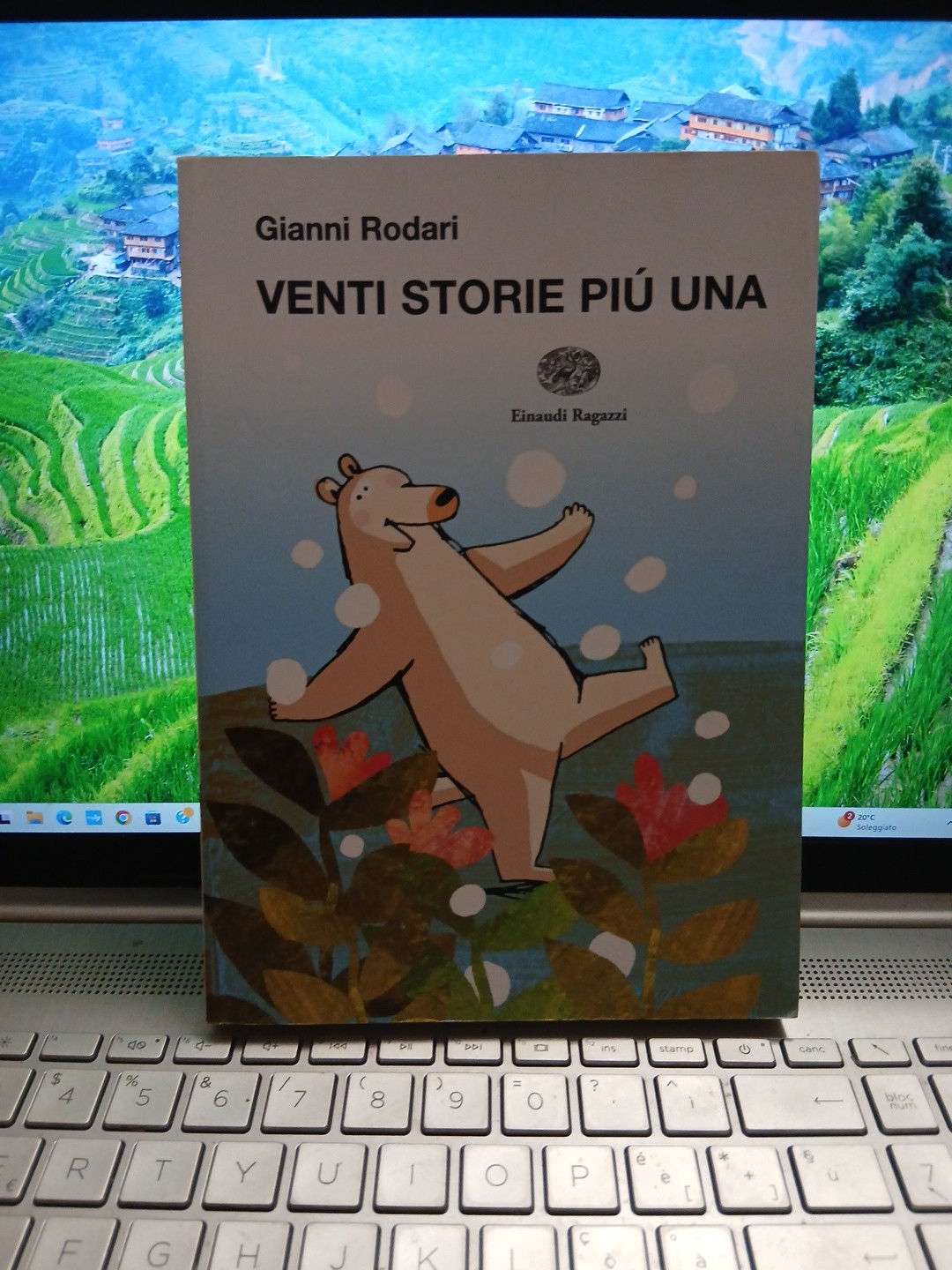 Venti storie più Una gianni rodari einaudi ragazzi