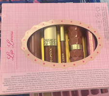 Lip Lovers 5pc Lip Makeup Set Lipstick Lip Liner Lip Gloss Balm Brown Pink Gloss