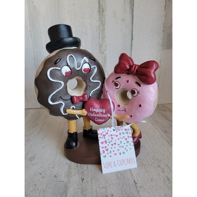Love cupcakes NEW Valentine donut couple home statue figurine dessert