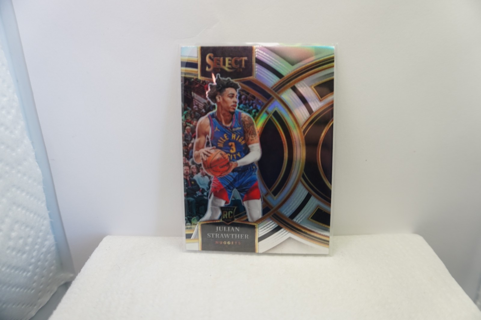 2023-24 Panini Select - Premier Level Julian Strawther #101 Silver Prizm (RC)