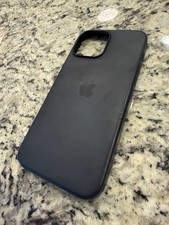 Apple Silicone Case with MagSafe for iPhone 13 Pro Max - Midnight