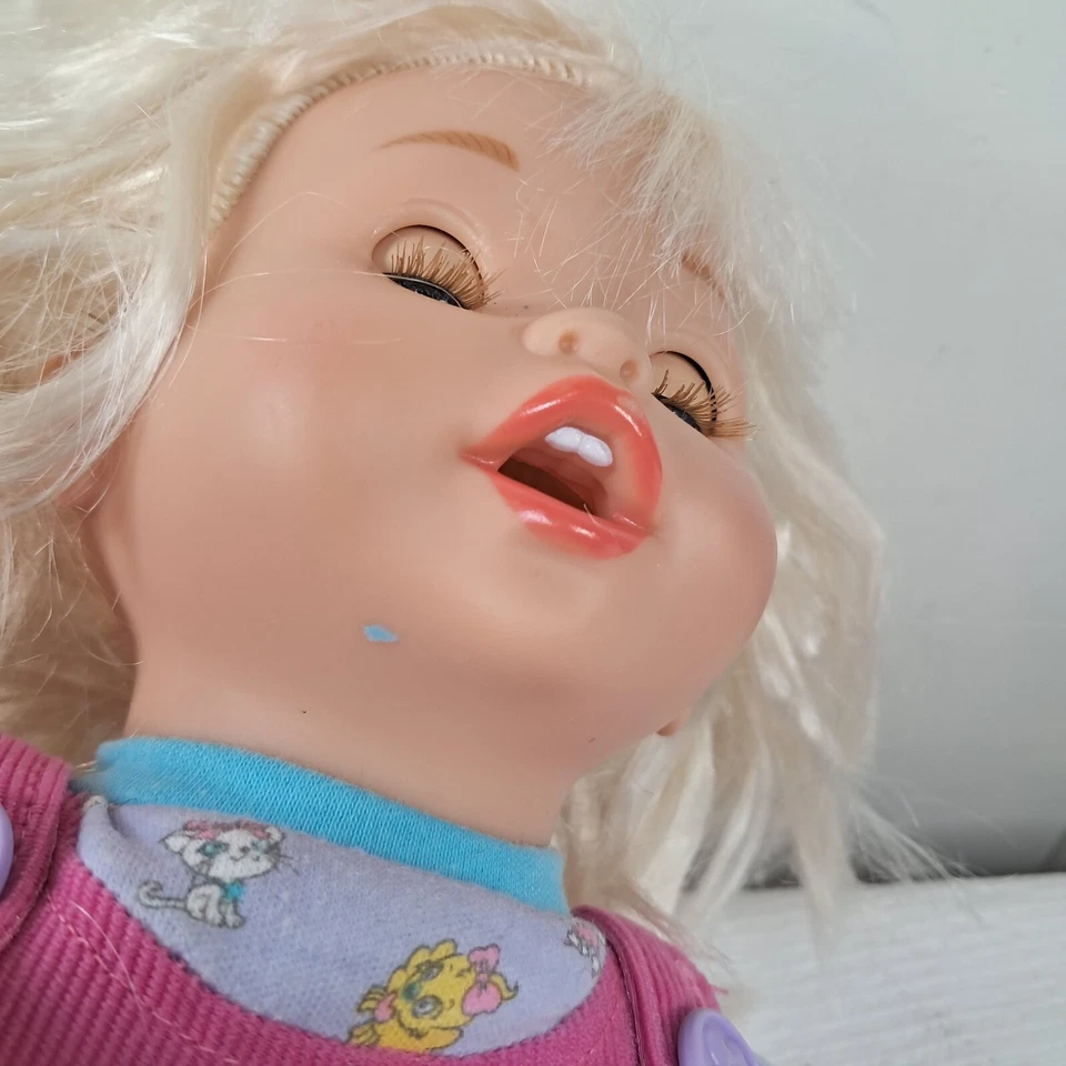 Muñeca Little Mommy vintage FISHER-PRICE niño pequeño jugar todo el día 2005 Mattel LEER Foto 4 de 4