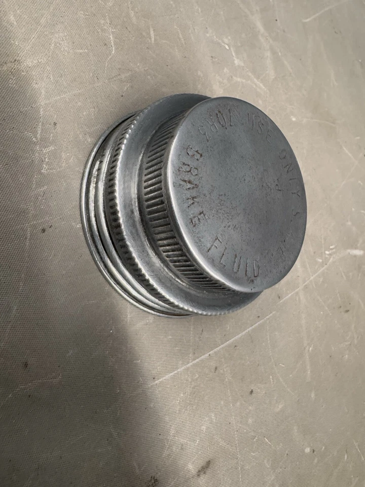 Ford Galaxie Mustang Mercury 1960-1966 tapa cilindro maestro tapa Fairlane Falcon Foto 2 de 4