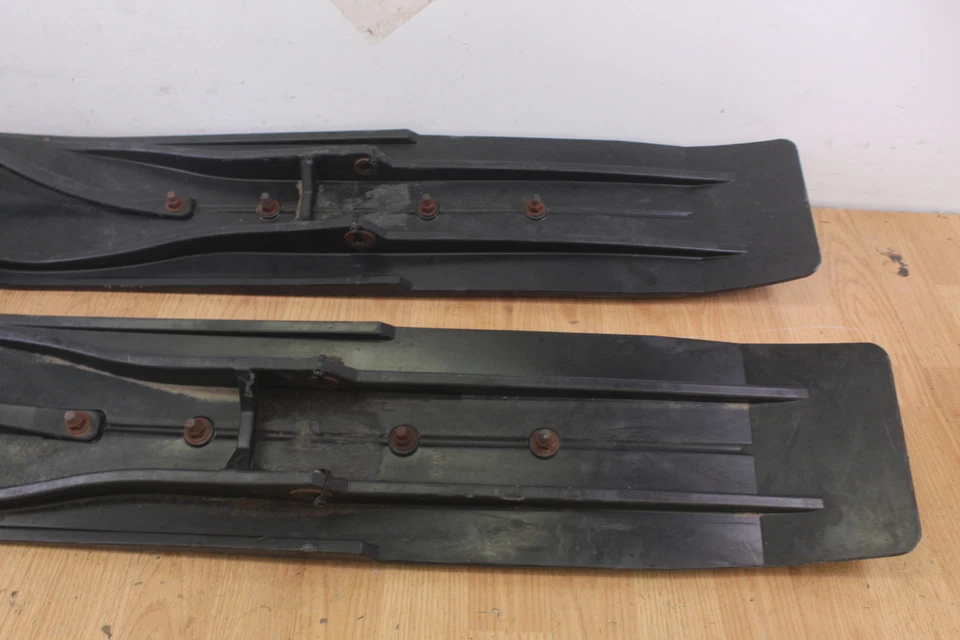 Yamaha Apex Mountain 2006 esquís Aftermarket Powder Hound - par de 8 pulgadas de ancho Foto 3 de 4