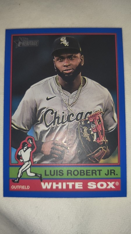 2025 Topps Heritage - Luis Robert #241 Dark Blue Border Chicago White Sox NM