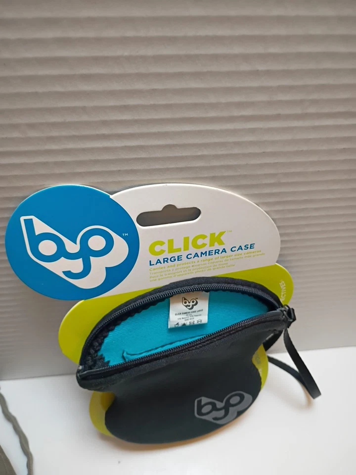 Byo Neoprene Camera Case 6.5" x 4" - Great for Small Digital Cameras - Image 3 of 4