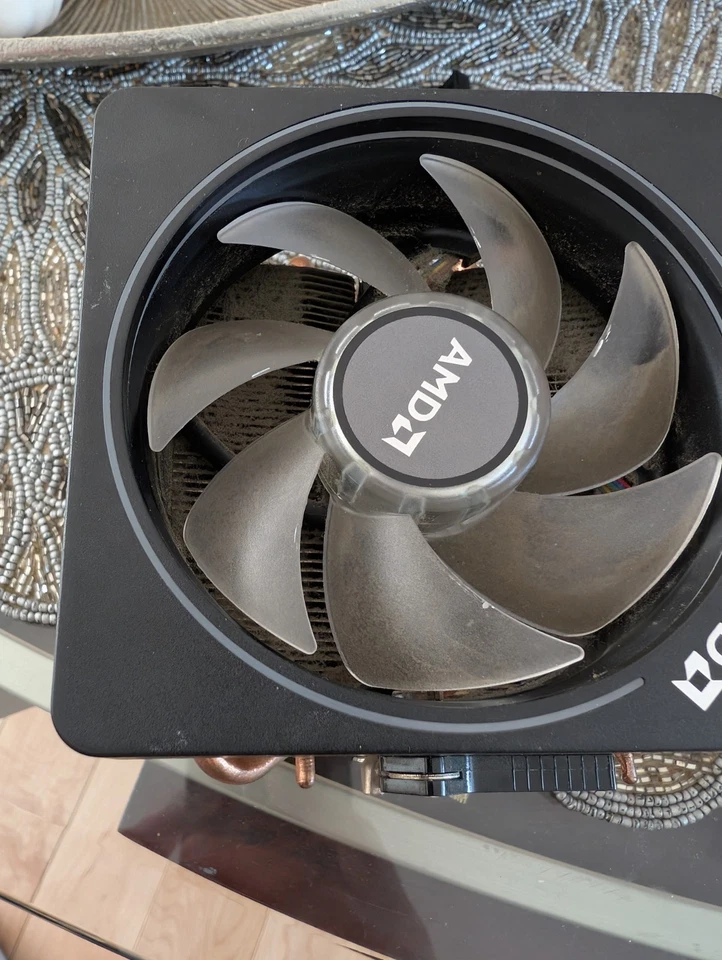 AMD Wraith Prism LED RGB Cooler Fan AM4/AM2/AM3/AM3+ 4-Pin Connector - Image 4 of 4