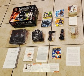 Black SEGA GENESIS Sports Set Variant Complete In Box and looks Unused & New.