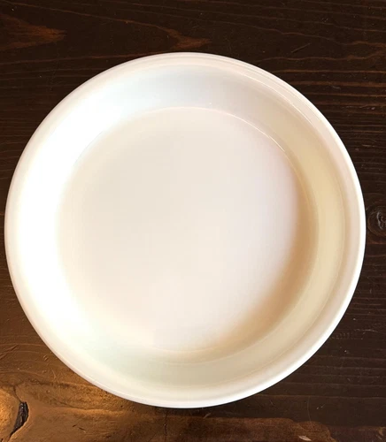 Vintage PYREX #209  White Milk Glass 9 inch Pie Plate No Chips