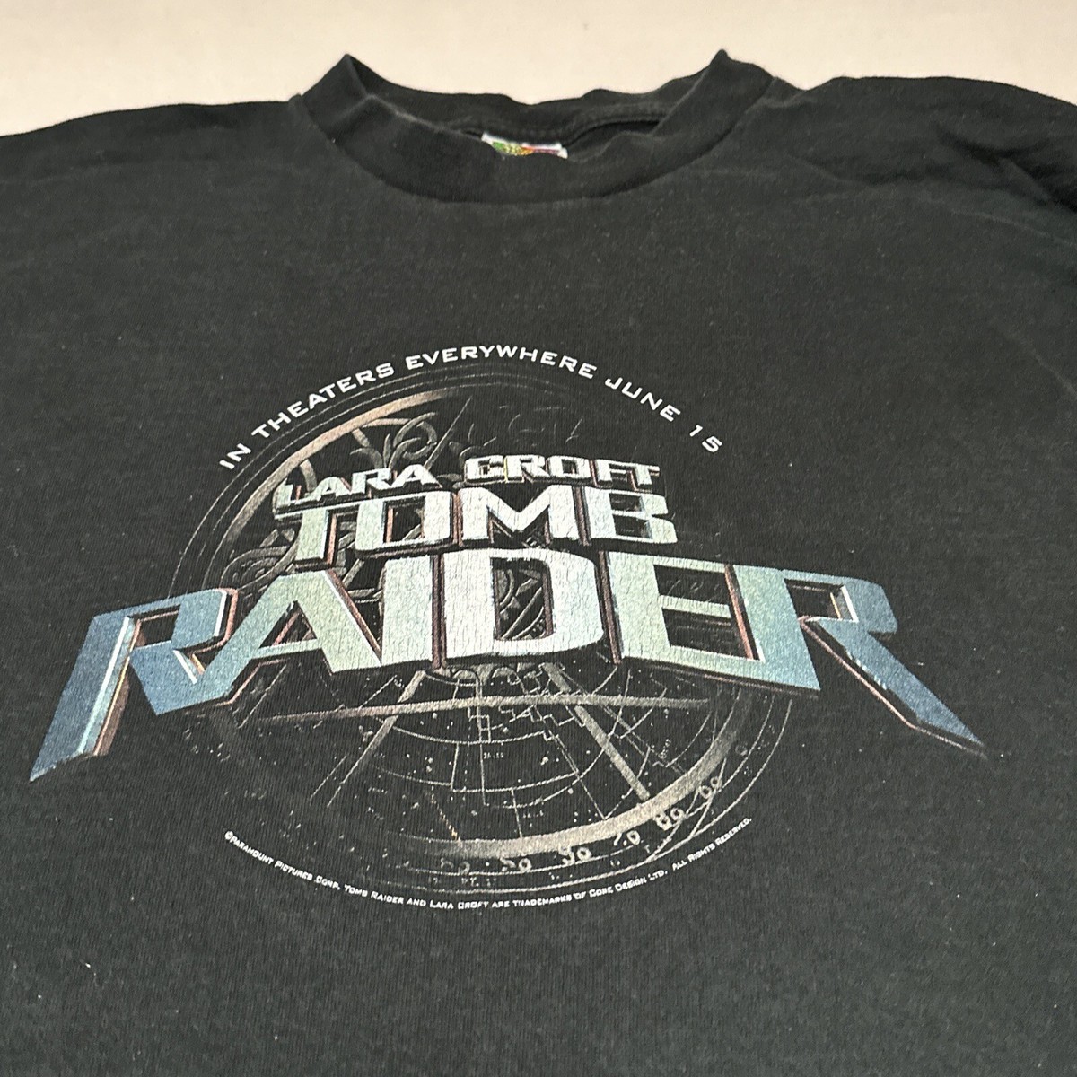 Vintage 2001 Y2K Lara Croft Tomb Raider Movie Promo T-Shirt Men