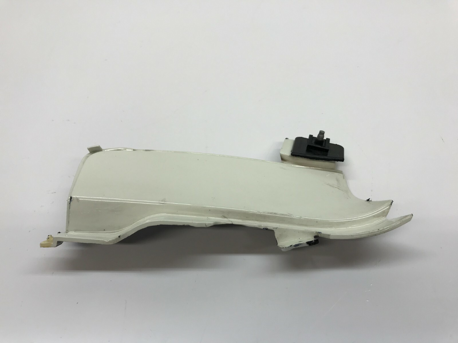 FERRARI 488 GTB REAR RIGHT RH SPOILER DECK LID WALL MOULDING OEM 86653200