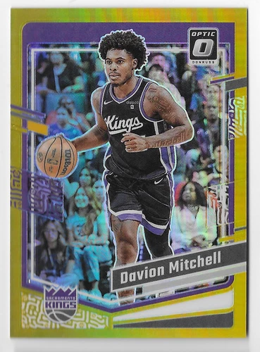 2025 Panini Davion Mitchell Base (Raw)