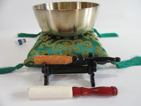 CAMPANA ORIN JAPONES BUDISTA SINGING BOWL RIN 13,5 cm SET COMPLETO (3)
