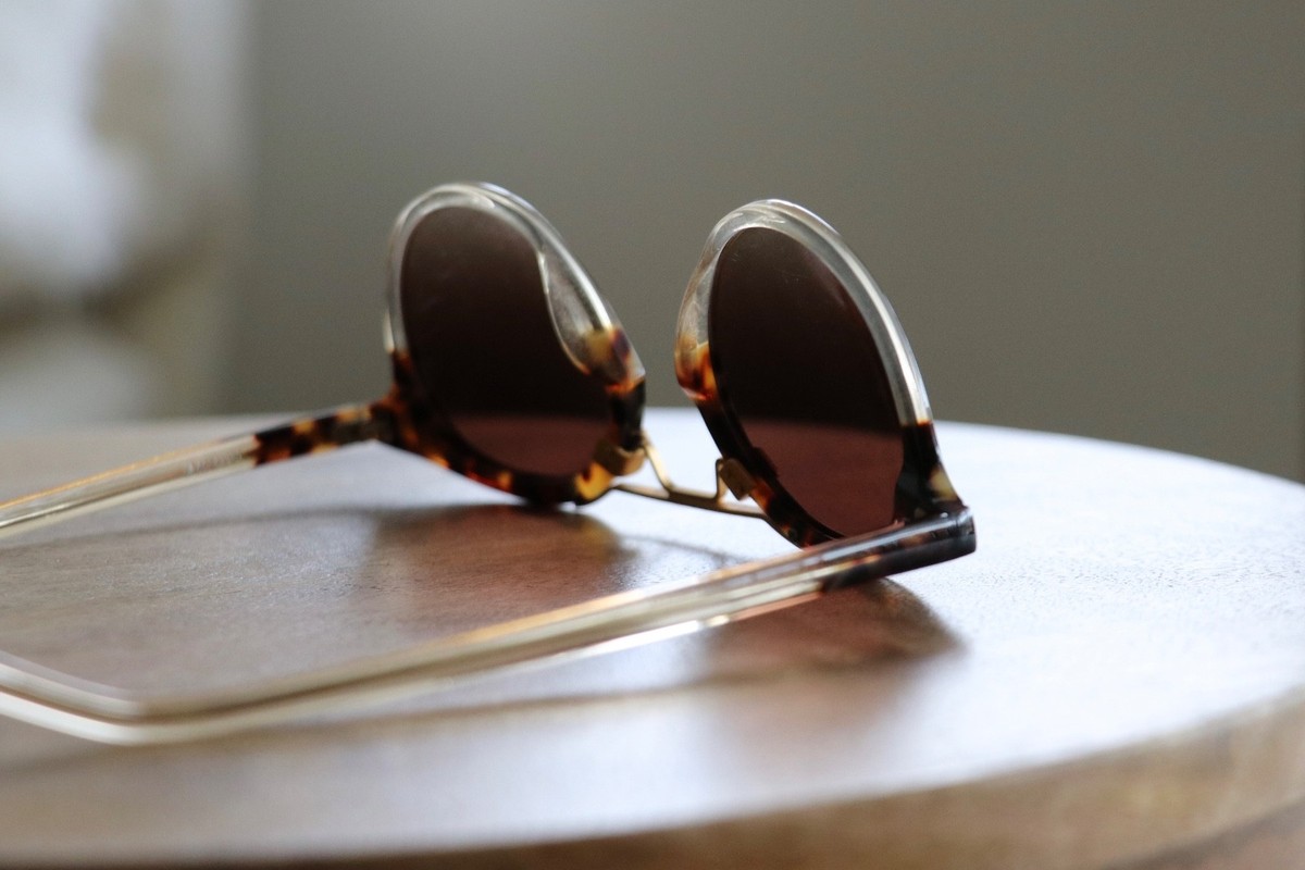 Krewe St Louis 46 23 Round Sunglasses Tortoise Gold Bridge  display picture 1