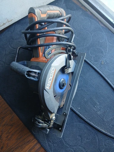 RIDGID R32104 Circular Saw