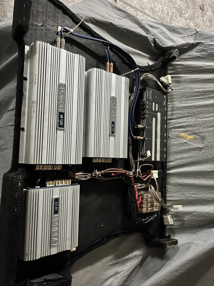 Complete Vintage Audison System (LR132 LR72 LR52 + SXR4) + Aura