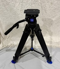 Benro BV8 Twin -Leg Aluminum Tripod Kit