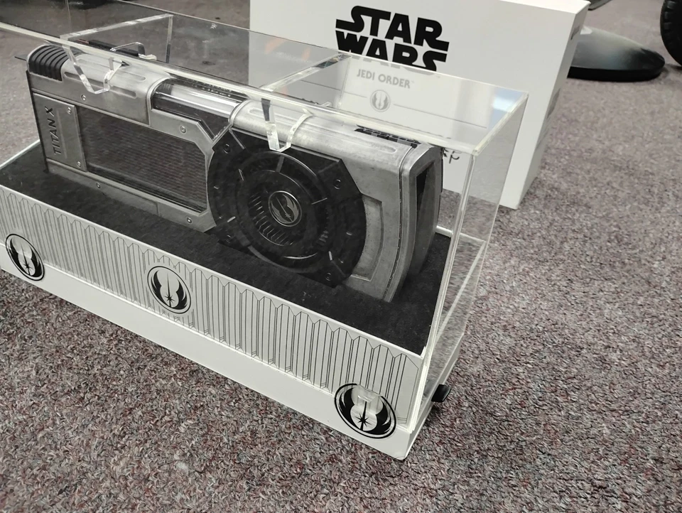 Rare - NVIDIA Titan Xp Star Wars Collector's Edition  Graphics Card Combo - Image 4 of 4