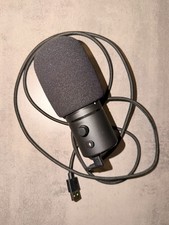 Razer Seiren X Condenser Streaming Microphone - USB