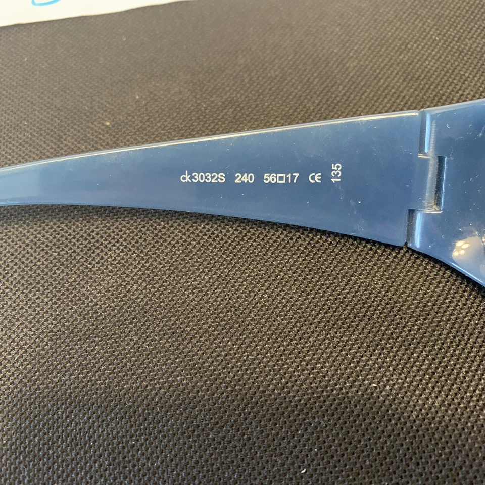 Calvin Klein 太阳镜 ck3032S 240 56 17 135 仅镜框 G394 — 第 4/4 张图片