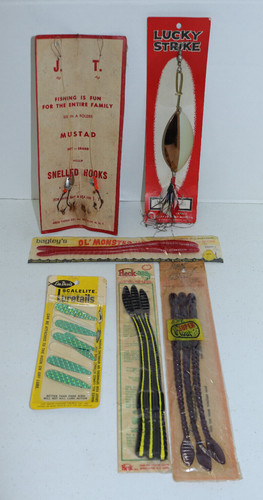 Vintage Les Davis Luretails Bagley Fleck Shur Lure Worms Lucky Strike Spoon