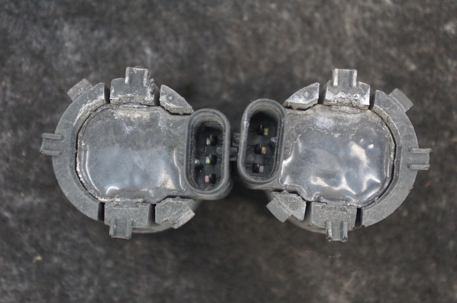 Set 2 Front Parking Sensor 66209217932 Rolls Royce Ghost Series I 2009-14 *Note*
