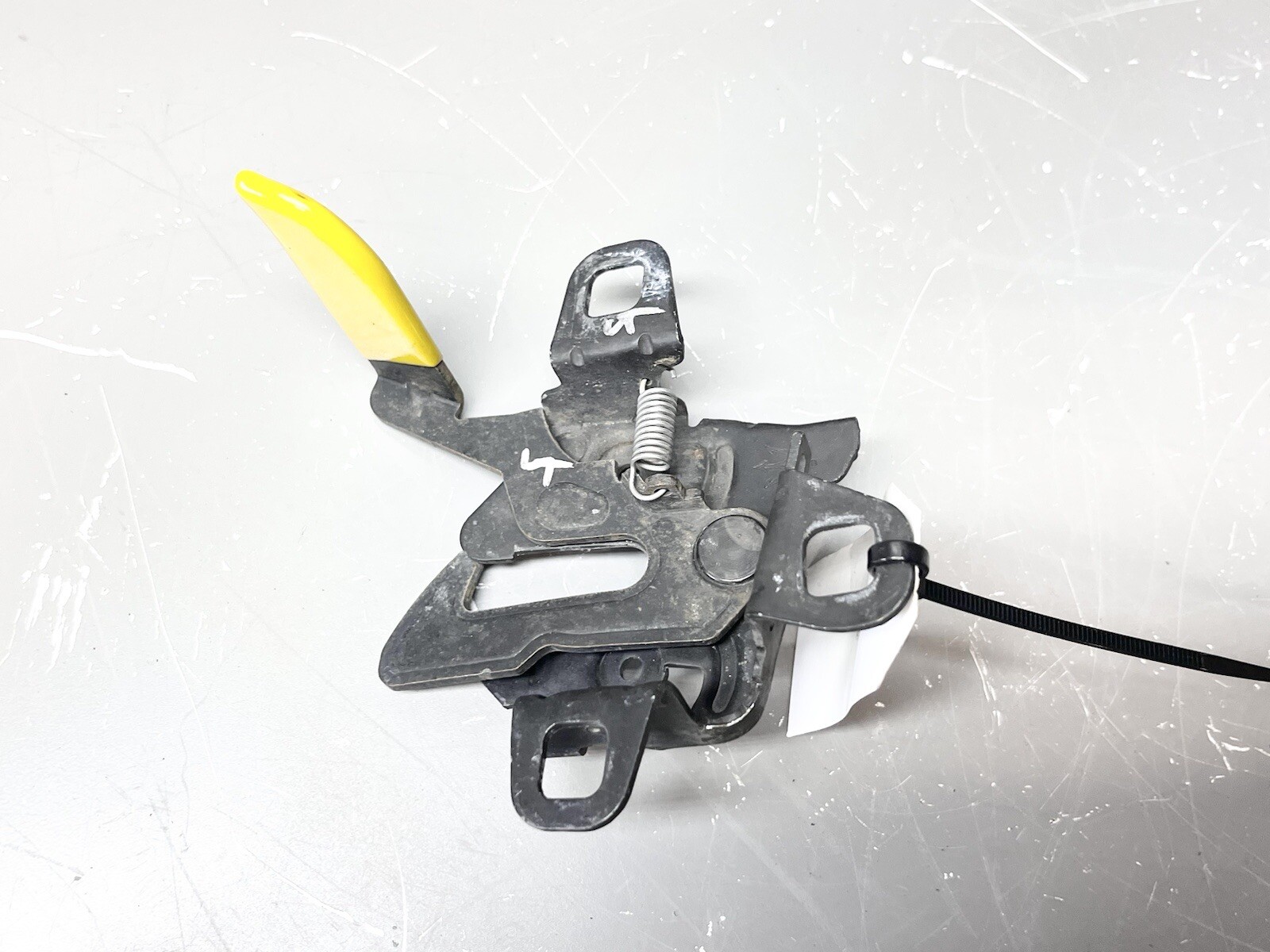⭐️2014-2020 MASERATI GHIBLI FRONT HOOD BONNET LOCK LATCH LEVER ACTUATOR OEM